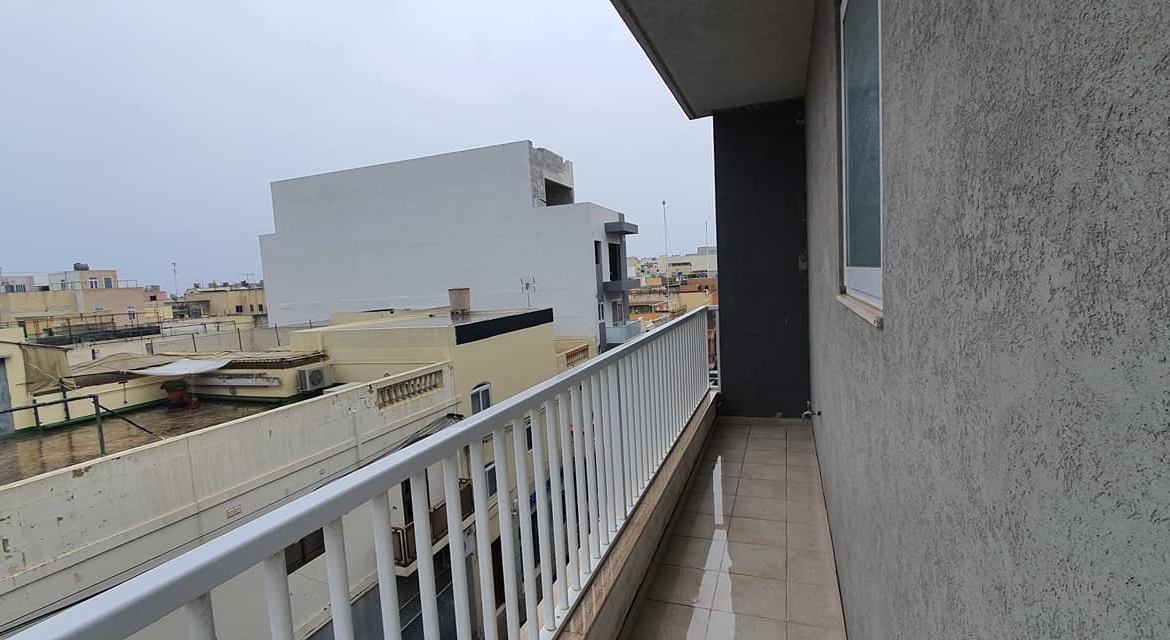 FOR RENT – 3-BEDROOM APARTMENT IN FGURA