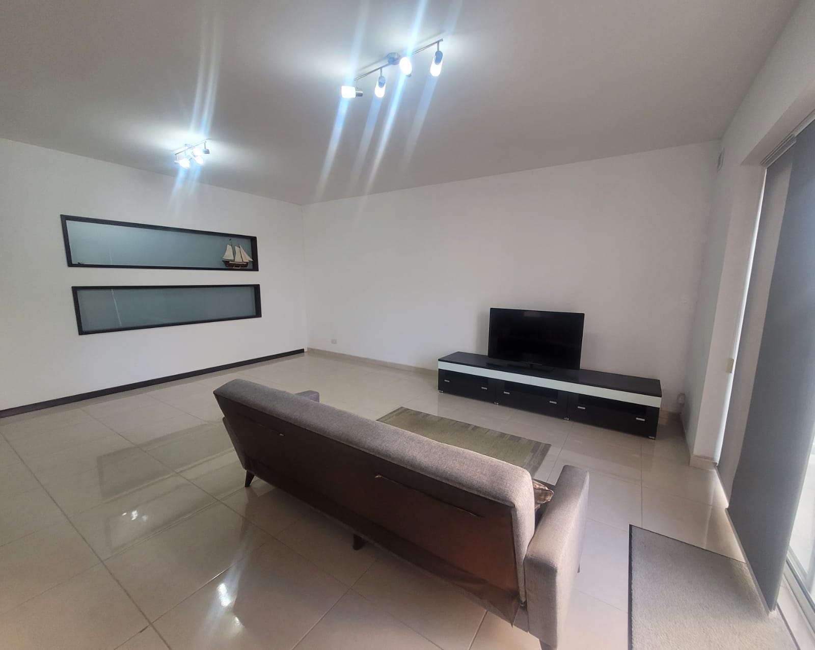 2-Bedroom Apartment for Rent in Żejtun