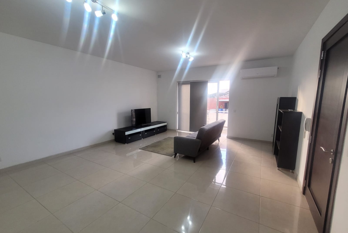2-Bedroom Apartment for Rent in Żejtun